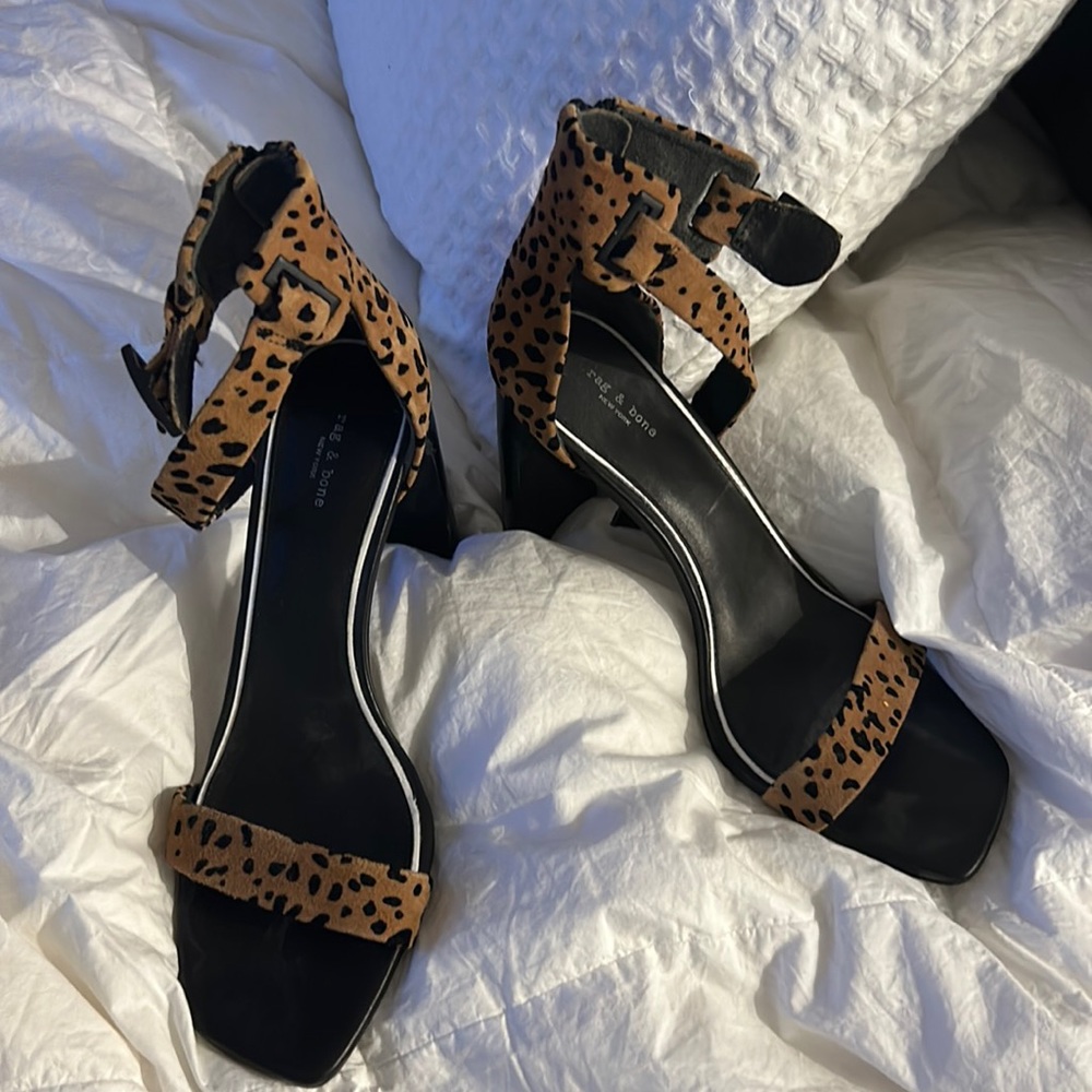 Size 8 rag and bone heels